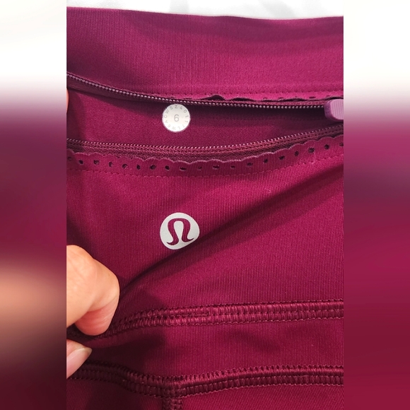 Lululemon Capri - Picture 3 of 3
